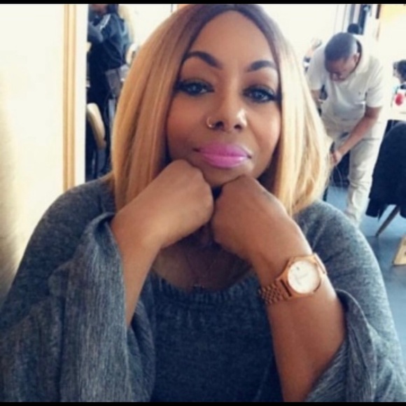 Meet your Posher, Marie - Picture 1 of 2